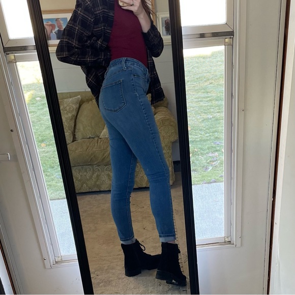 Jeans - Picture 5 of 5